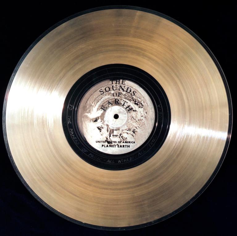 A close up of the golden record. The label says "To the makers of music - all worlds, all times."