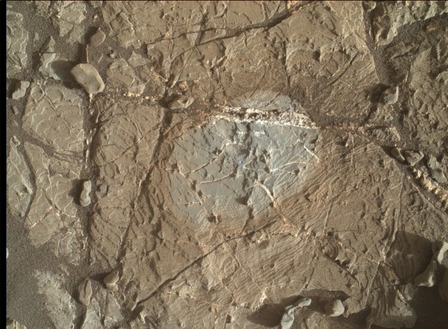 Sol 1937: Examining in more detail…