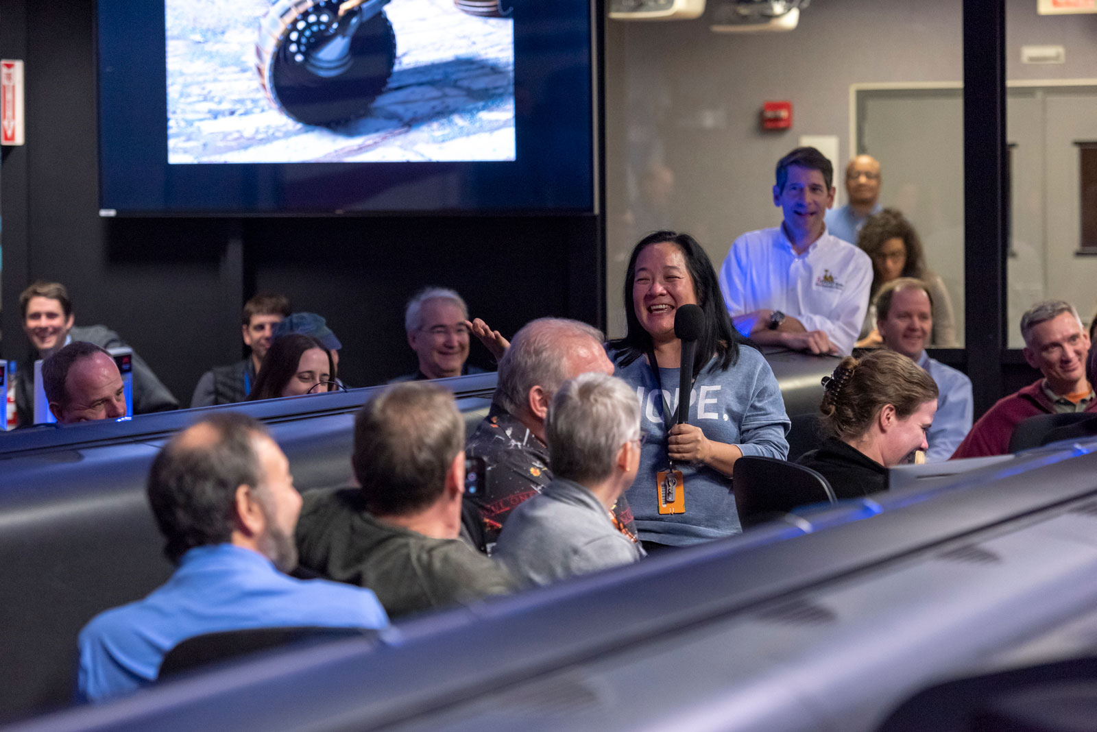 Cindy Oda stood up to share her experience working with NASA’s Opportunity rover during a team meeting in Mission Control at NASA’s Jet Propulsion Laboratory in Pasadena, California.