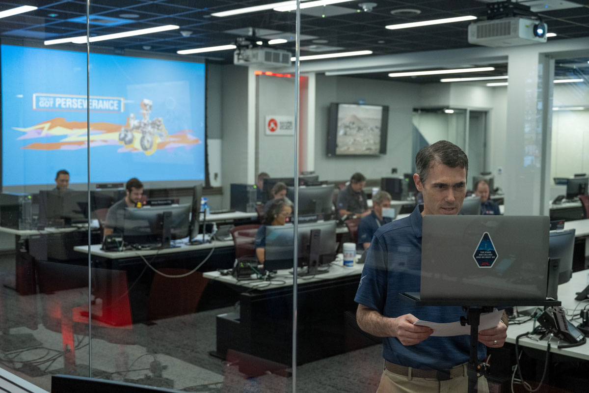 On April 5, 2022, inside the Mars Perseverance rover control room at NASA's Jet Propulsion Laboratory in Southern California, the rover team's deputy mission manager, Robert Hogg, and other team members interacted virtually with students who have overcome academic obstacles.