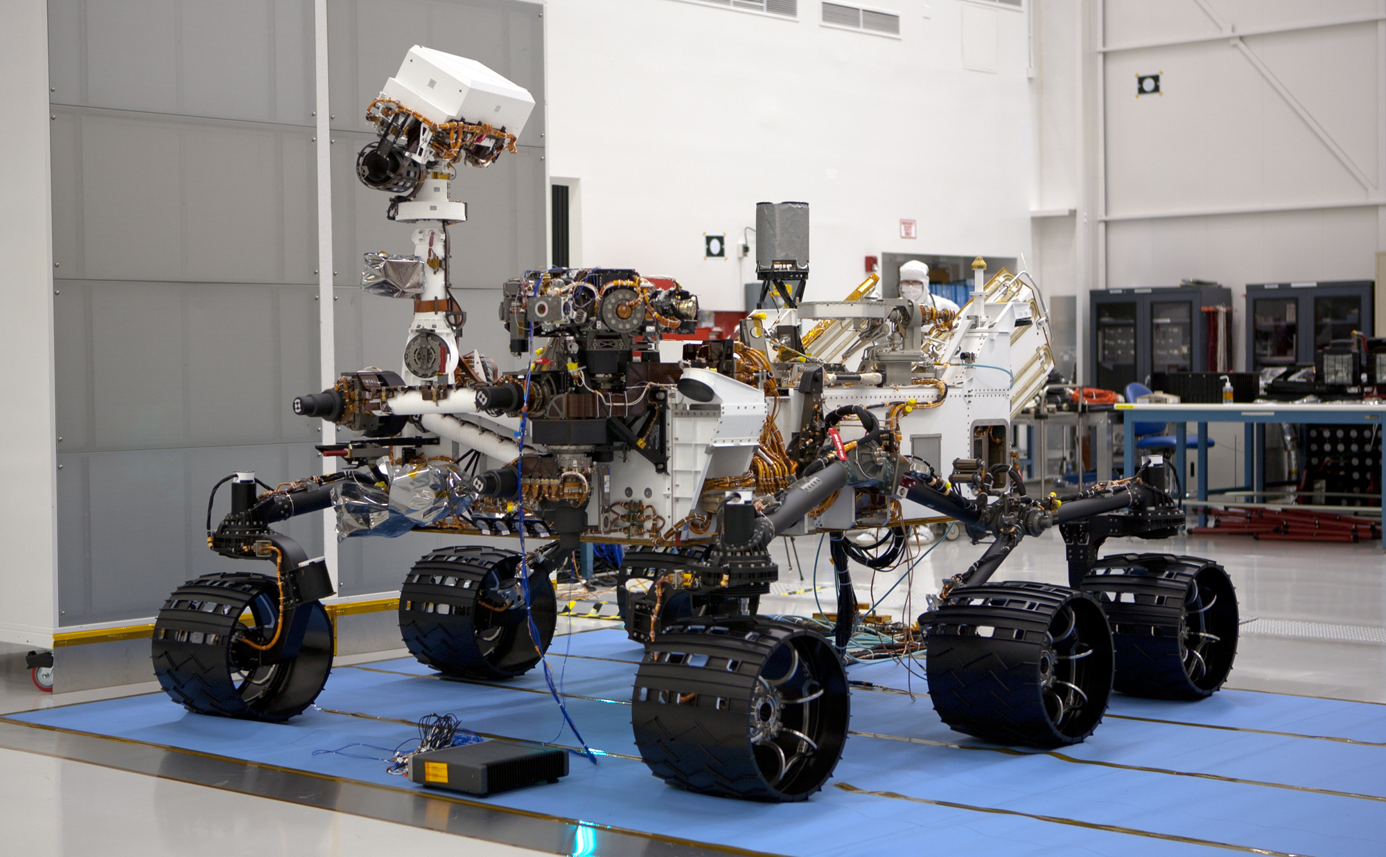 This is the left-eye member of a stereo pair of images of the Mars Science Laboratory mission's rover, Curiosity.