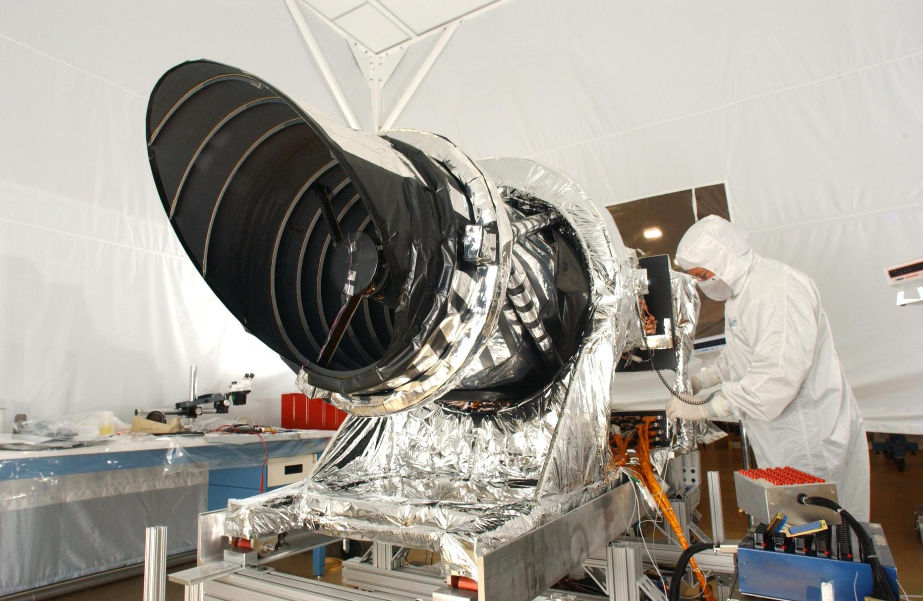 Front end of the HiRISE Telescopic Camera for Mars Reconnaissance Orbiter.