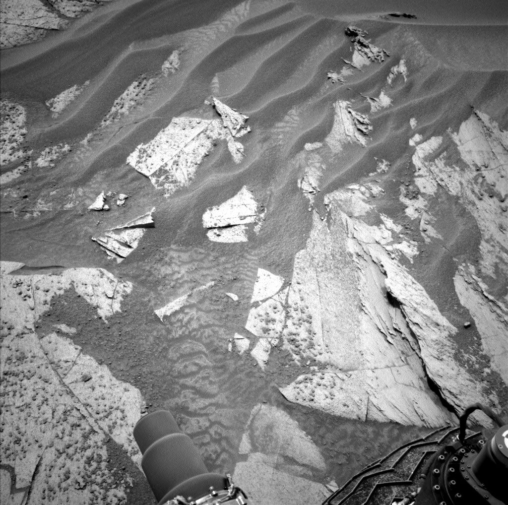 This image was taken by Left Navigation Camera onboard NASA's Mars rover Curiosity on Sol 3386.