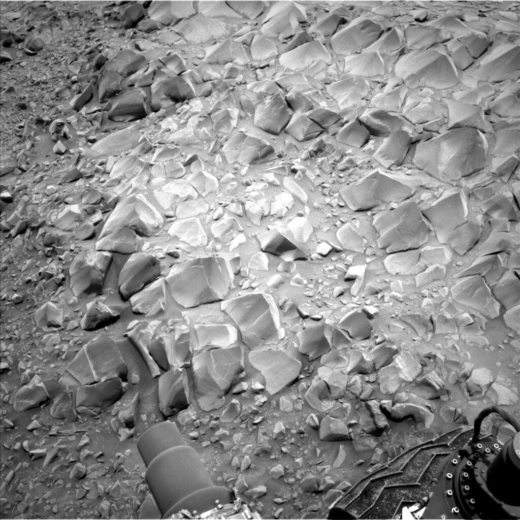 This image was taken by Left Navigation Camera onboard NASA's Mars rover Curiosity on Sol 3420.