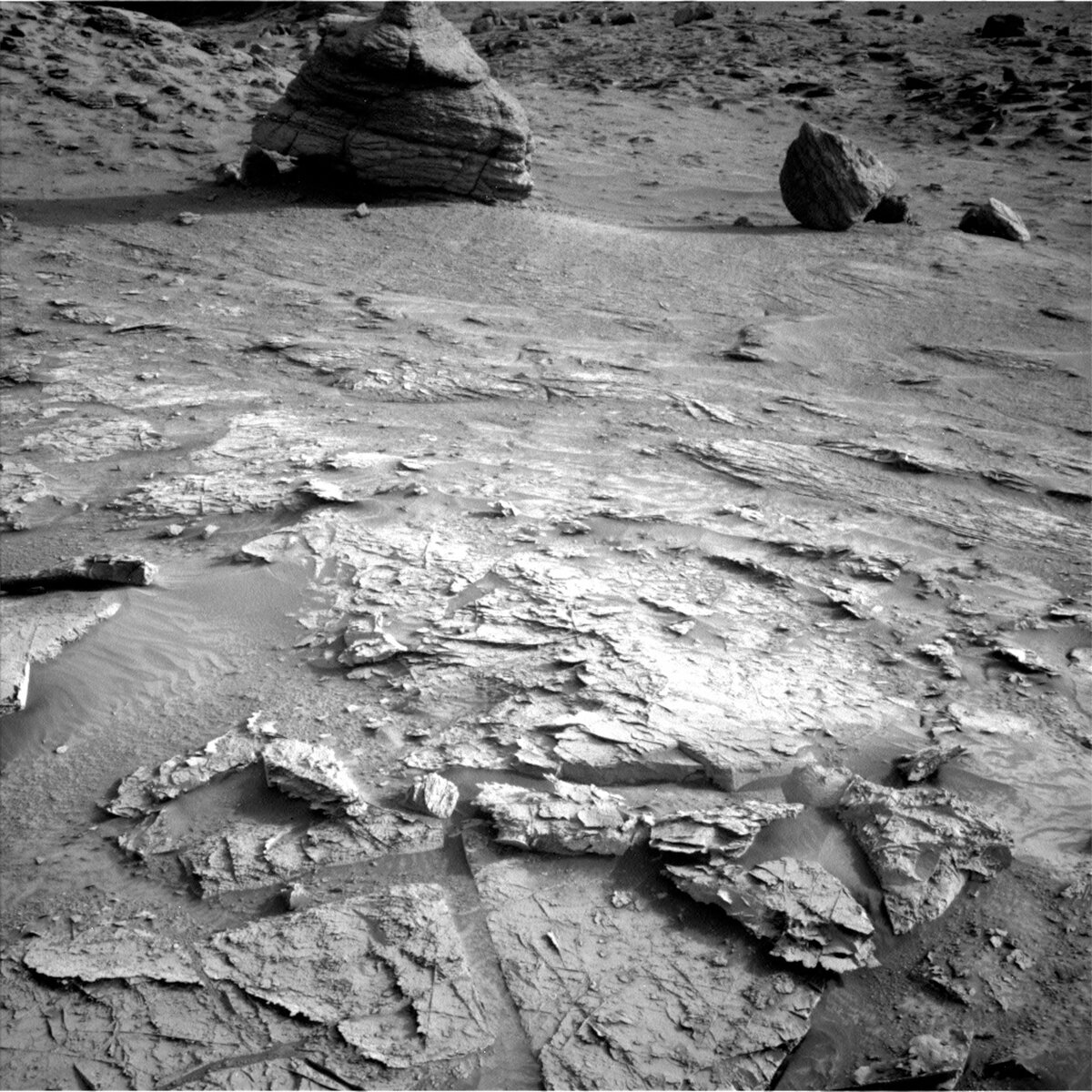 This image was taken by Left Navigation Camera onboard NASA's Mars rover Curiosity on Sol 3531.