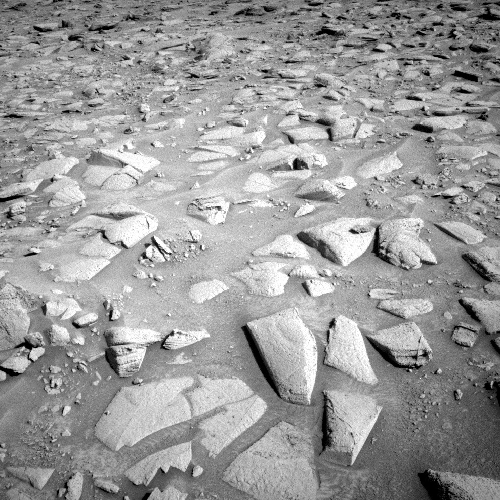 This image was taken by Left Navigation Camera onboard NASA's Mars rover Curiosity on Sol 3904.