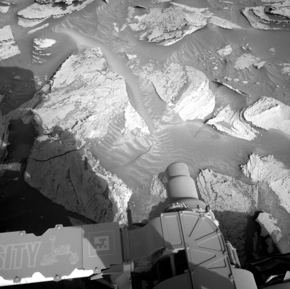 This image was taken by Left Navigation Camera onboard NASA's Mars rover Curiosity on Sol 4030.