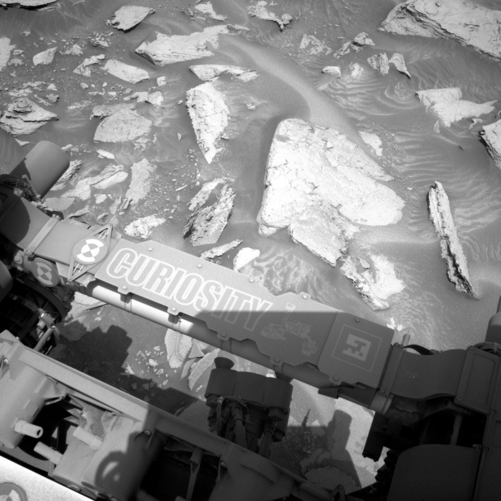 This image was taken by Left Navigation Camera onboard NASA's Mars rover Curiosity on Sol 4044.
