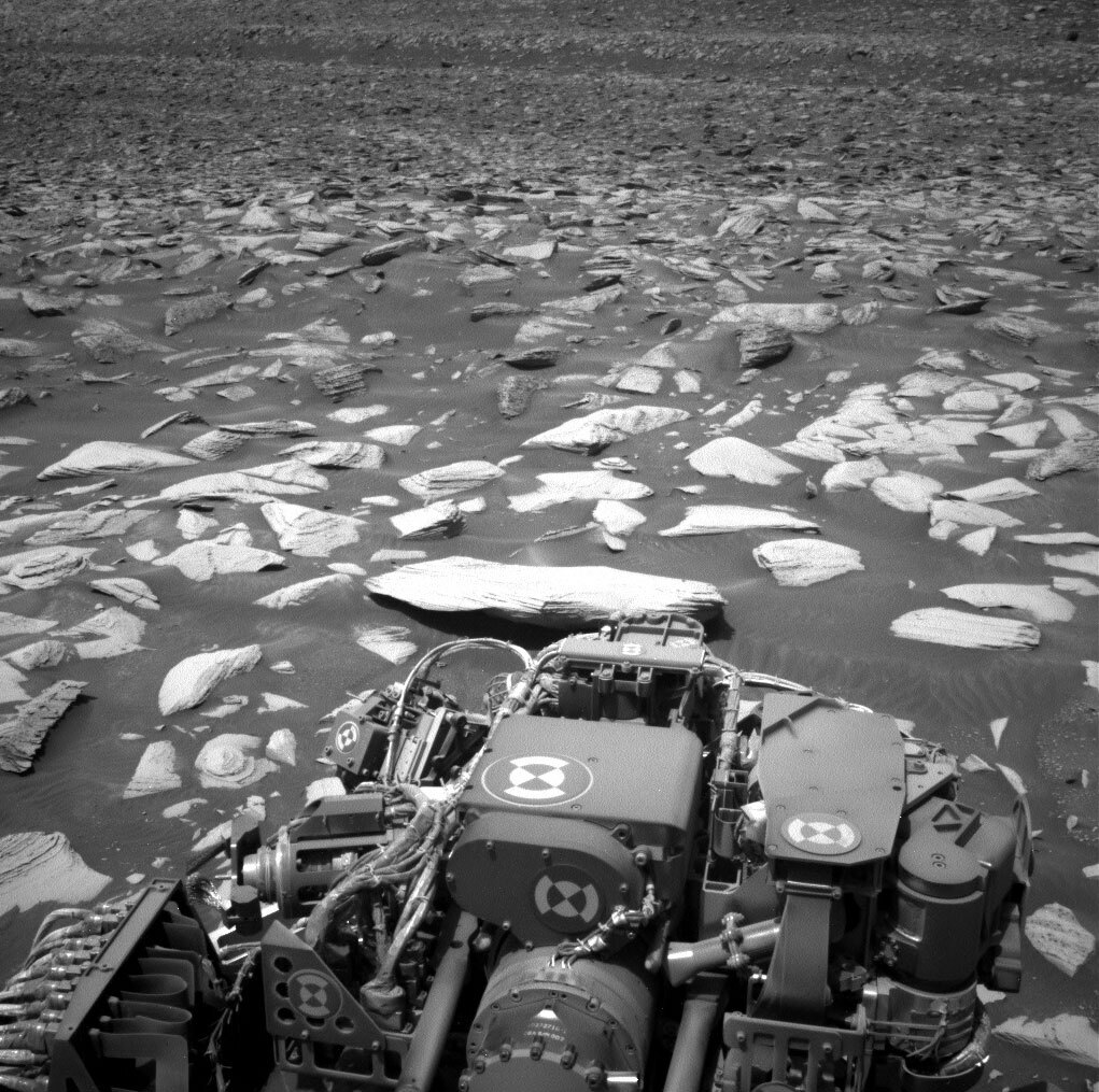 Nasa's Mars rover Curiosity acquired this image using its Left Navigation Camera on Sol 4068, at drive 1684, site number 105