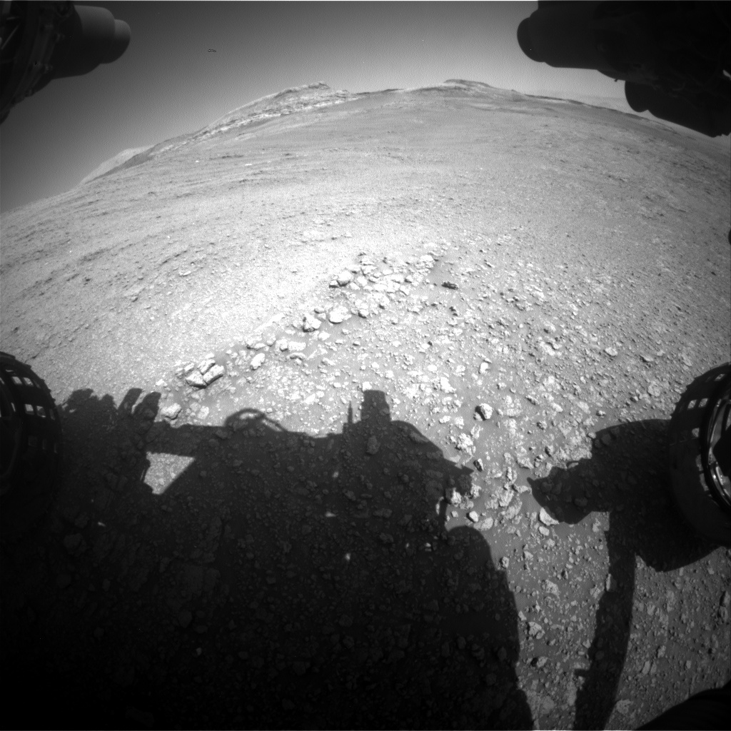 Sols 2564-2566: The Early Rover Gets the Frost?