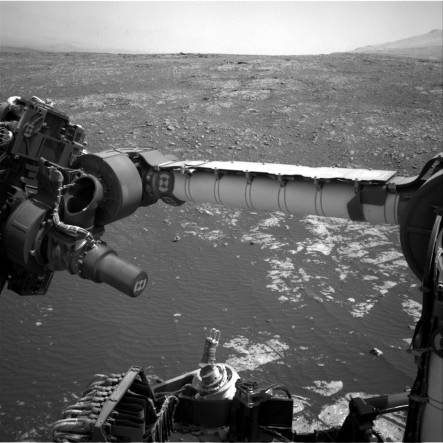 Curiosity Rover Completes Final Tasks at Highfield Drill Site; Captures High-Resolution Images and Conducts Crucial Analyses