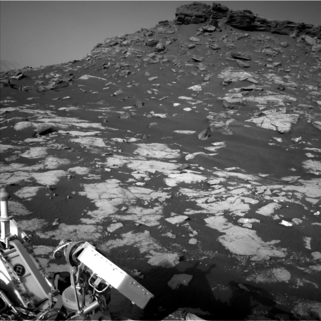 Sol 2658: Brief and Fleeting Interaction