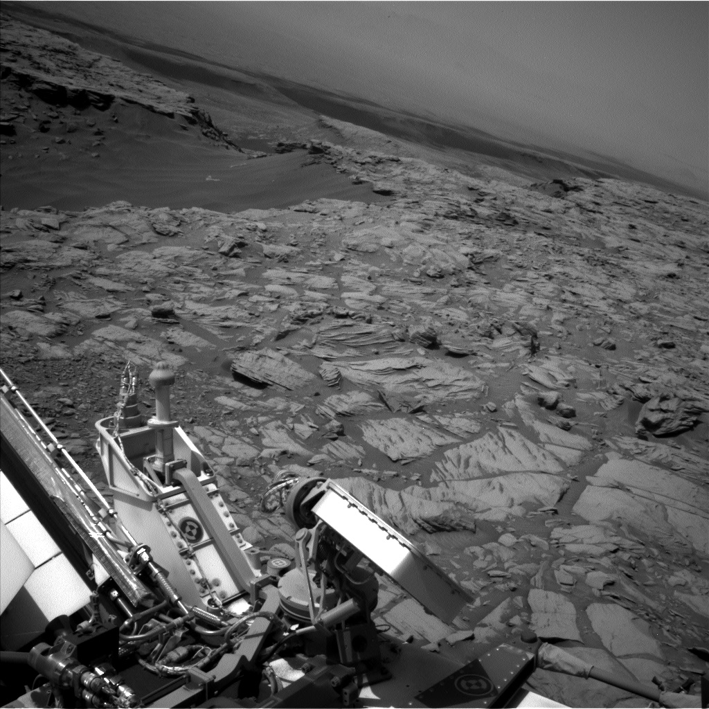 This image was taken by Left Navigation Camera onboard NASA's Mars rover Curiosity on Sol 2698.