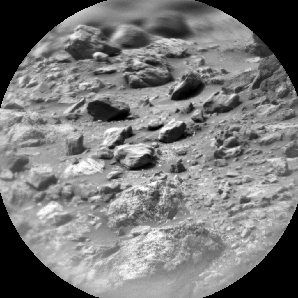 火星图片由美国宇航局火星探测器好奇号上的化学与相机（ChemCam）拍摄
