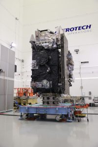 The National Oceanic and Atmospheric Administration (NOAA) Geostationary Operation Environmental Satellite-U (GOES-U) stands vertical on a spacecraft dolly in a high bay at the Astrotech Space Operations Facility near the agency’s Kennedy Space Center in Florida during a NASA-hosted media day on Thursday, June 6, 2024. Part of a collaborative NOAA and NASA program, GOES-U is the last in a series of advanced geostationary weather satellites. Data from the GOES-R satellite series enables forecasters to predict, observe, and track local weather events that affect public safety like thunderstorms, hurricanes, and wildfires. Members of the news media had an opportunity for an up-close look at the National Oceanic and Atmospheric Administration (NOAA) Geostationary Operational Environmental Satellite U (GOES-U) on Thursday, June 6, 2024, inside the Astrotech Space Operations Facility in Titusville, near NASA’s Kennedy Space Center in Florida. Journalists visited Astrotech as part of a NASA-hosted media day to conduct interviews and photograph the satellite that is the final addition to NOAA’s GOES-R satellite series, which serve a critical role in providing continuous coverage of the Western Hemisphere, including monitoring tropical systems in the eastern Pacific and Atlantic Oceans. Photo credit: NASA/Kim Shiflett