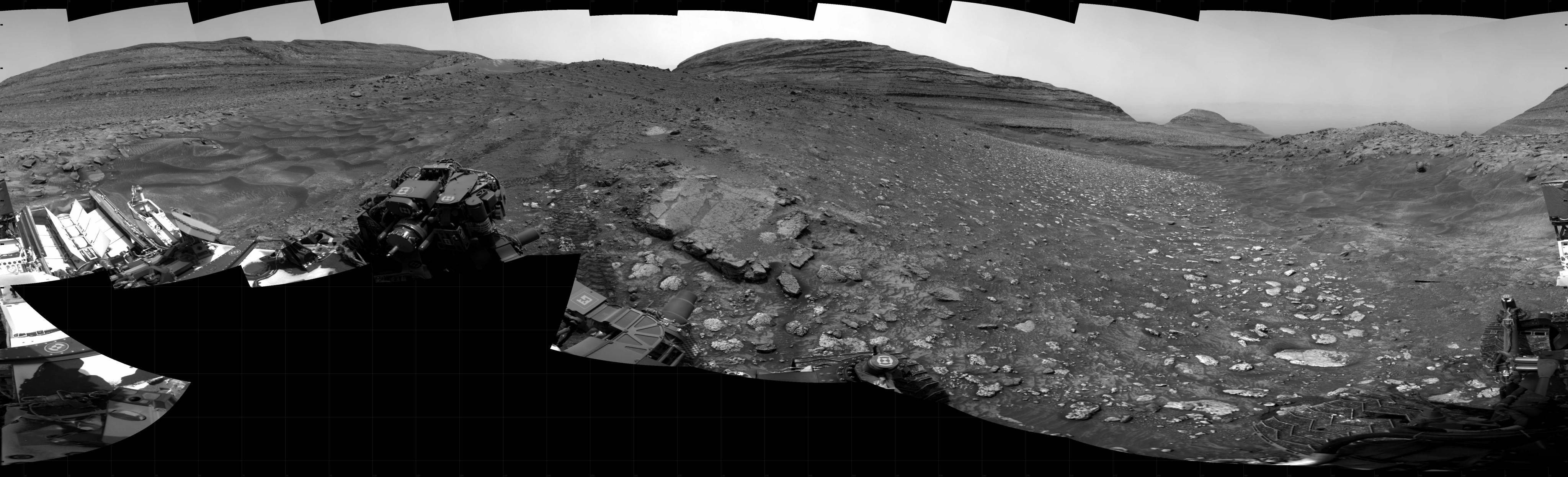 Curiosity took the images on May 31, 2024, Sol 4200 of the Mars Science Laboratory mission at drive 2484, site number 107. The local mean solar time for the image exposures was from 1 PM to 12 PM.