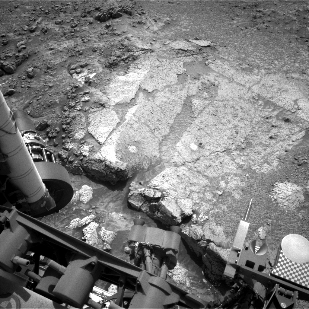On Sol 4225, the focus for remote science was a ChemCam laser spectroscopic characterization and Mastcam imaging of “Horsetail Falls,” an area near the edge of the “Whitebark Pass” workspace slab.