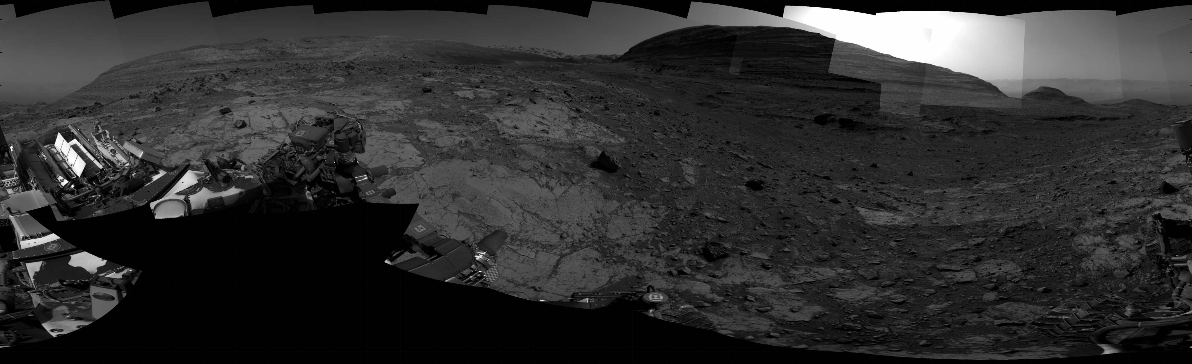 Curiosity took the images on July 24, 2024, Sol 4253 of the Mars Science Laboratory mission at drive 606, site number 108. The local mean solar time for the image exposures was from 3 PM to 4 PM.