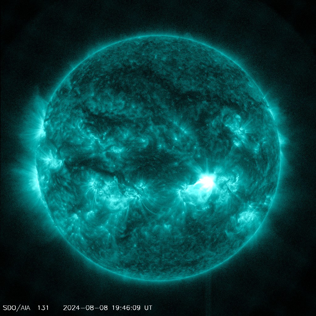 
			Strong Solar Flare Erupts from Sun - NASA Science			