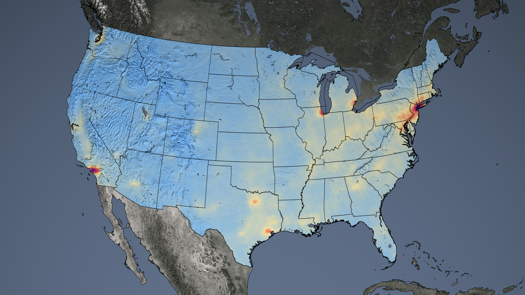 A map of the U.S. showing average nitrogen dioxide concentrations for 2022. The data is color-coded. Higher concentrations are in red and lower concentrations in blue.