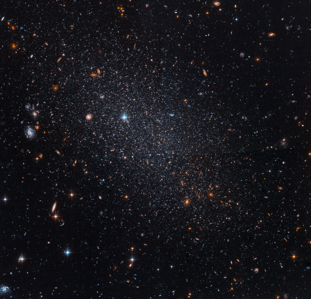 Hubble Reaches a Lonely Mild within the Darkish – NASA Science