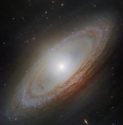 NASA’s Hubble Spots an Out-of-Sync Galaxy